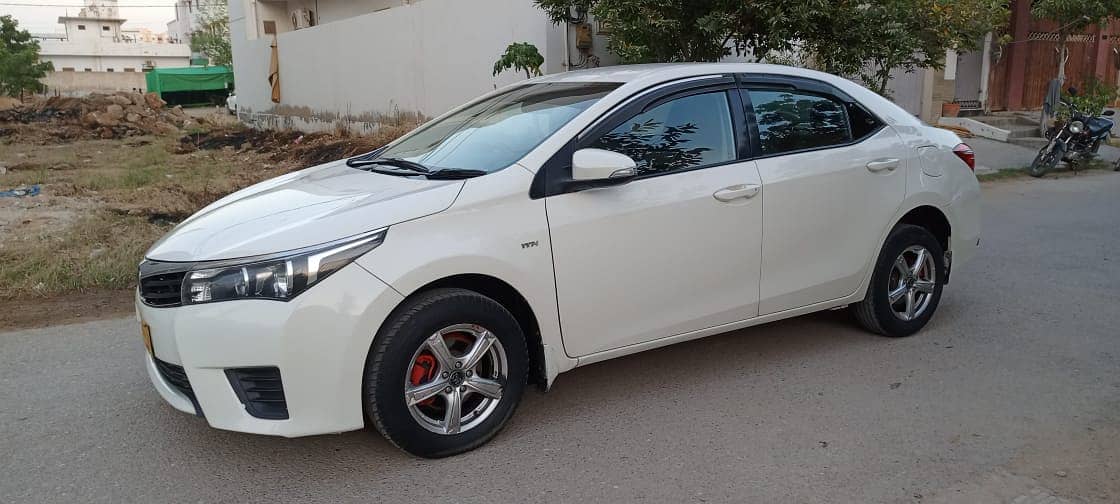 Toyota Corolla XLI 2016 (Original) 2