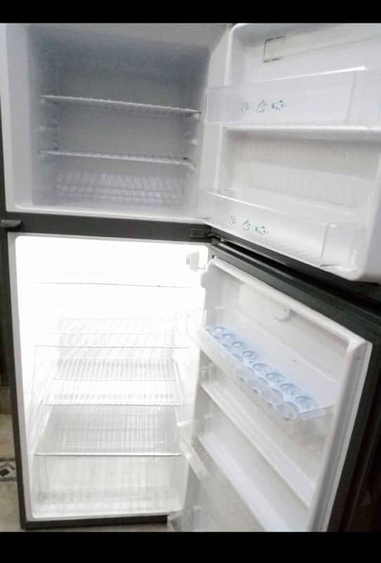 haier Fridge glass door 2