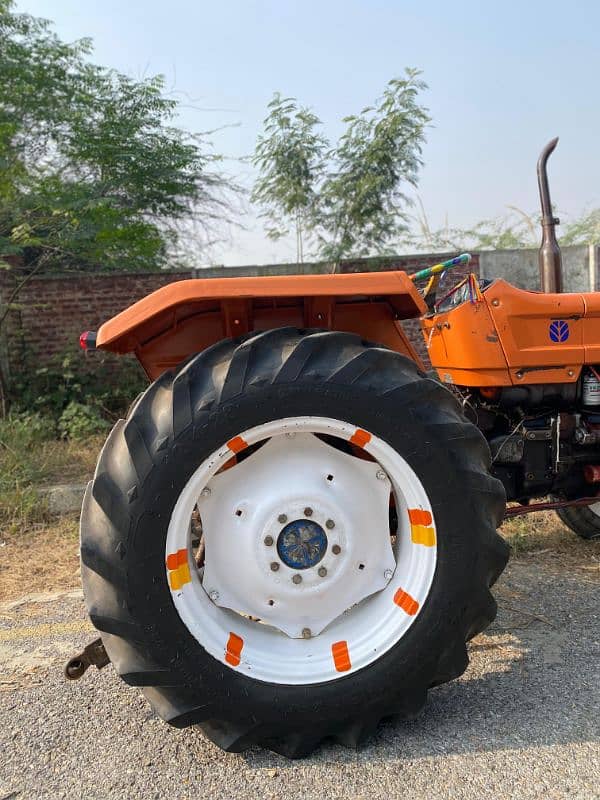 Tractor fiat 480 8