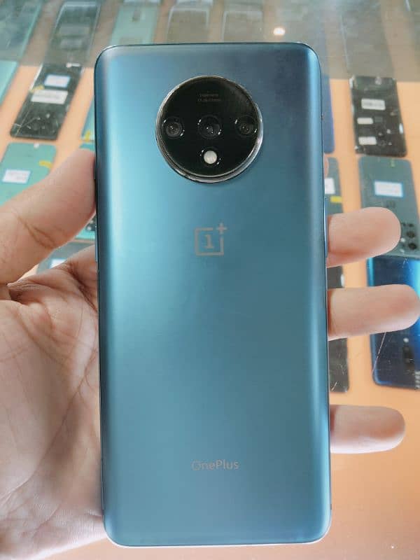 OnePlus 7t 8/256 0