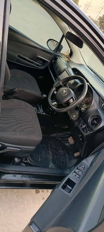 Toyota Vitz 2018 1.0 cc 7