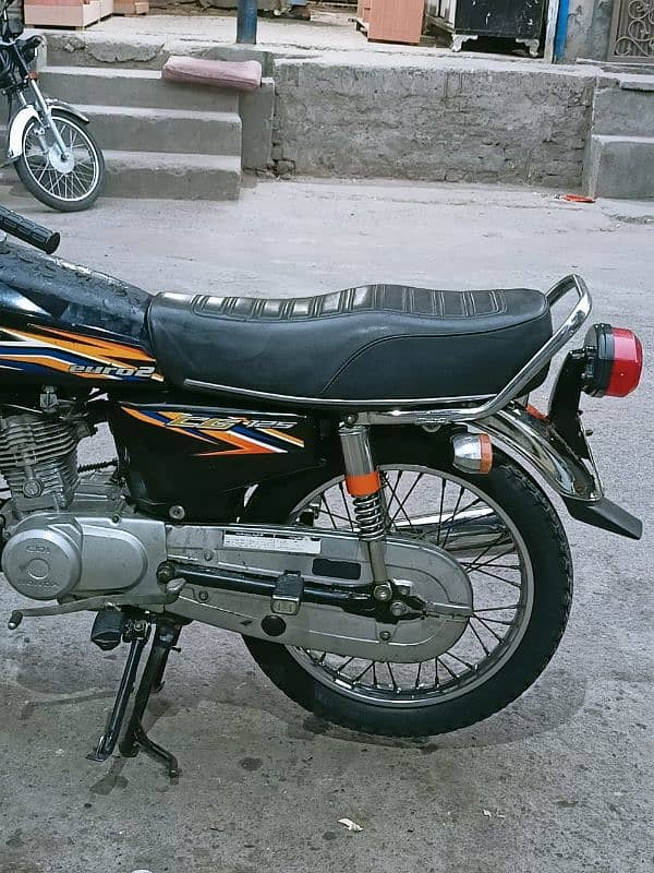 Honda 125(2018) Engine ok, overall excellent, buy & drive 3