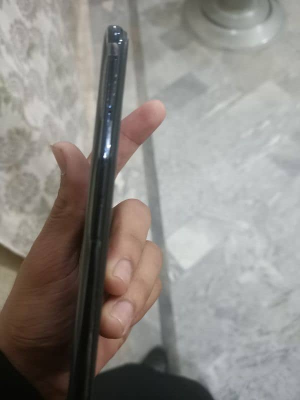 Oppo f 15 8/256 3