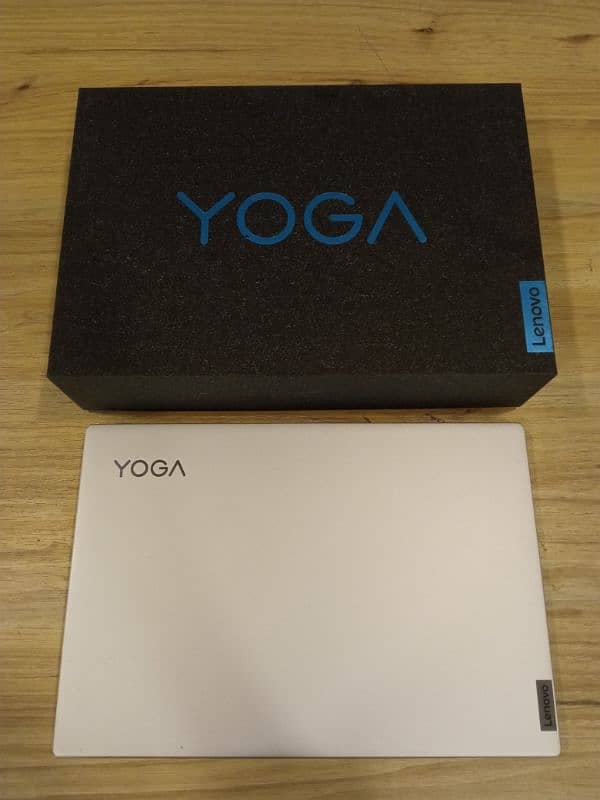 Lenovo YOGA Slim 7 Carbon Ryzen7 16/512GB NVIDIA 2GB Graphics Laptop 8