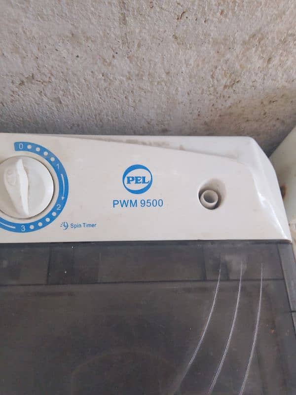 Pel Washing Machine with dryer 4