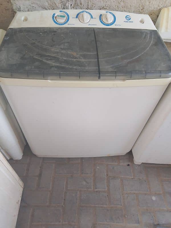 Pel Washing Machine with dryer 5