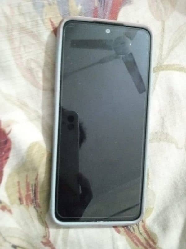 selling redmi note 12 with all accessories 4