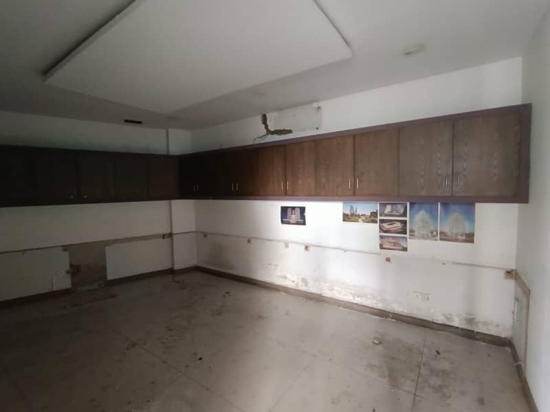 5500 Sqft Commercial Space Available On Rent Located In Main Round About I-8 Markaz 2