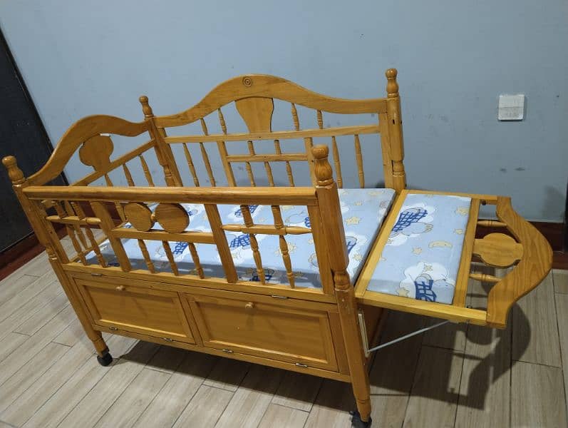 Beautiful Baby Cot 1