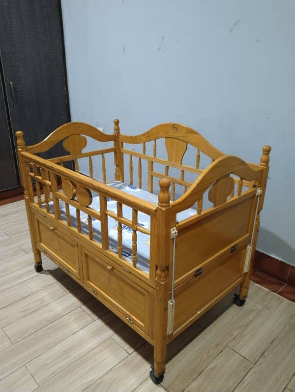 Beautiful Baby Cot 2