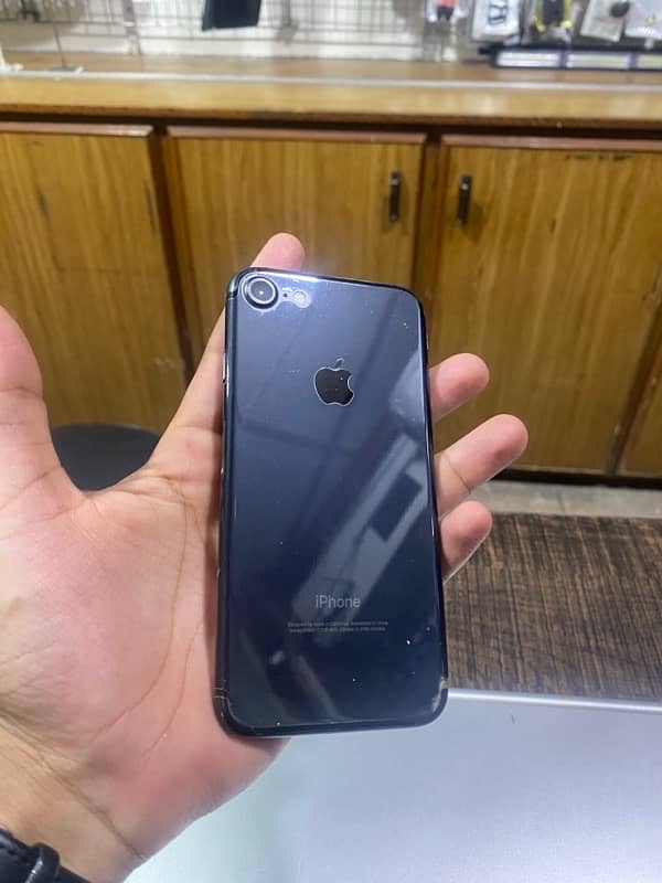 iPhone 7G 128GB Pta approved. 0