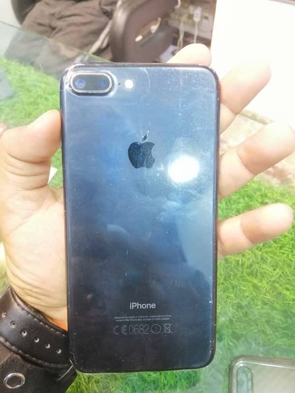 Iphone 7 Plus 256GB PTA Approved 2