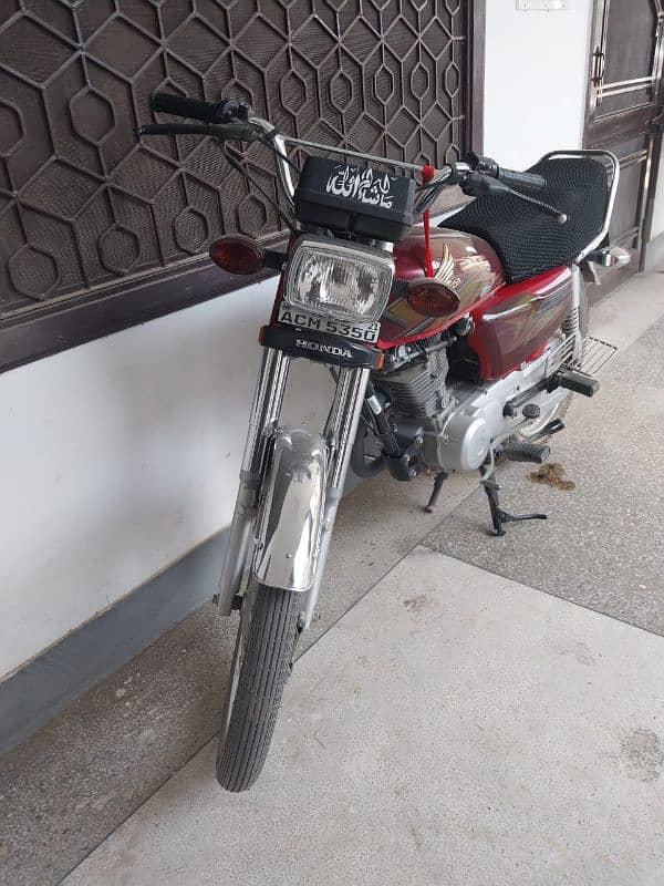 Honda 125 brand new condition 2