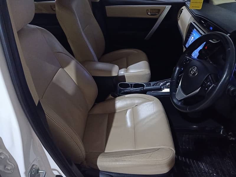 Toyota Altis Grande 2018 9