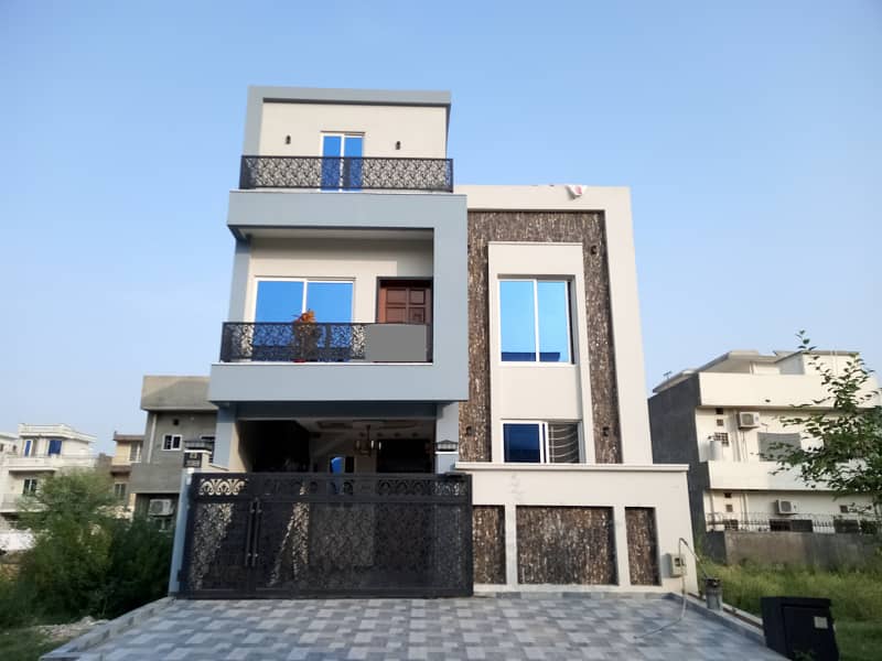 5 Marla Brand New Luxury House Available For Sale in D-12 1