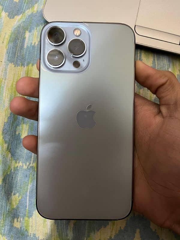 iPhone 13 Pro Max Non PTA 0