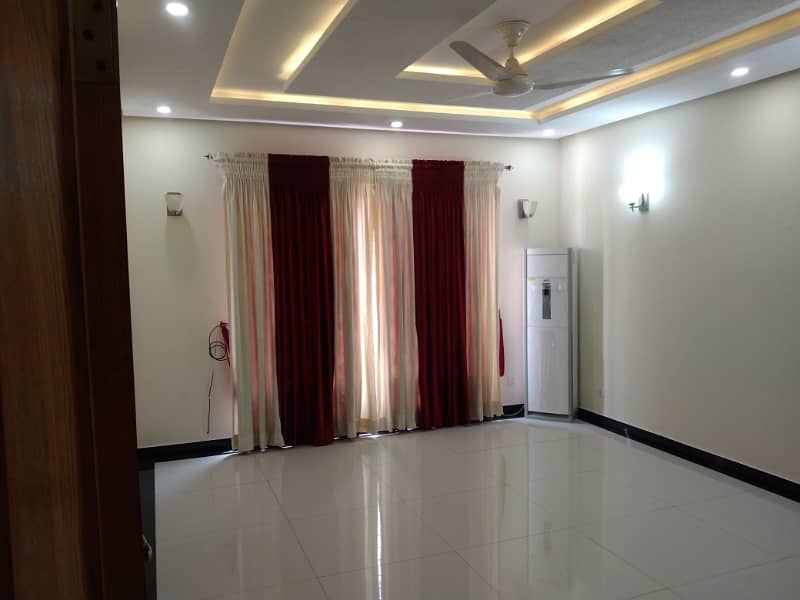 Park Face House available for Sale in Sector E-11 Multi 35