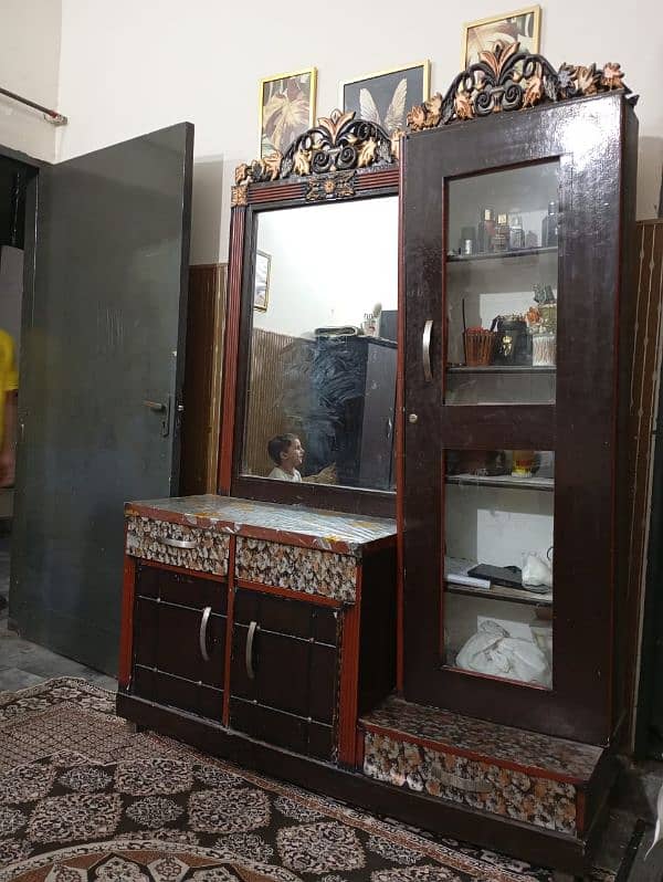 real wood dressing table 2