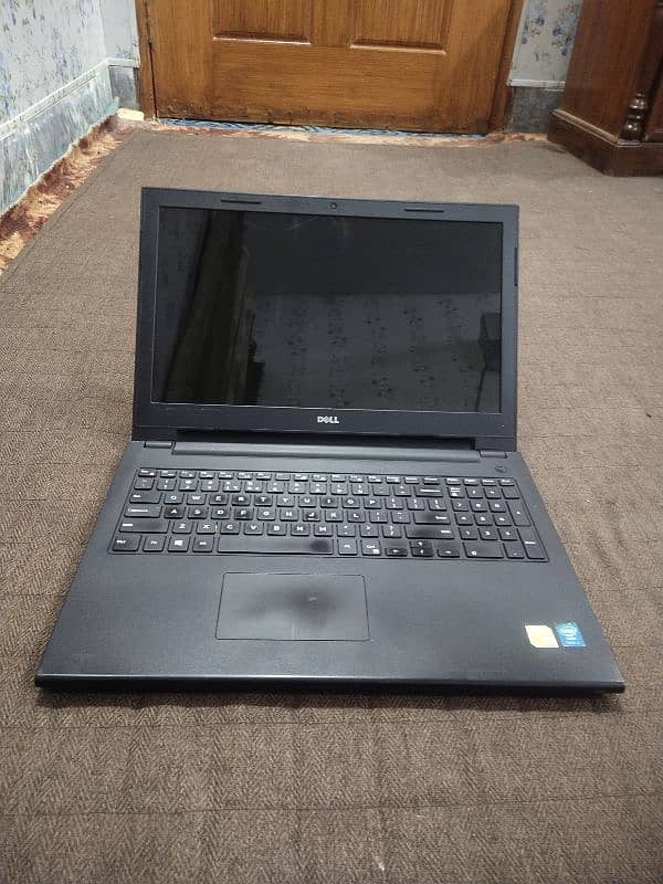 Dell Inspiron 15 i7 4th With 4 GB Graphics Card 0