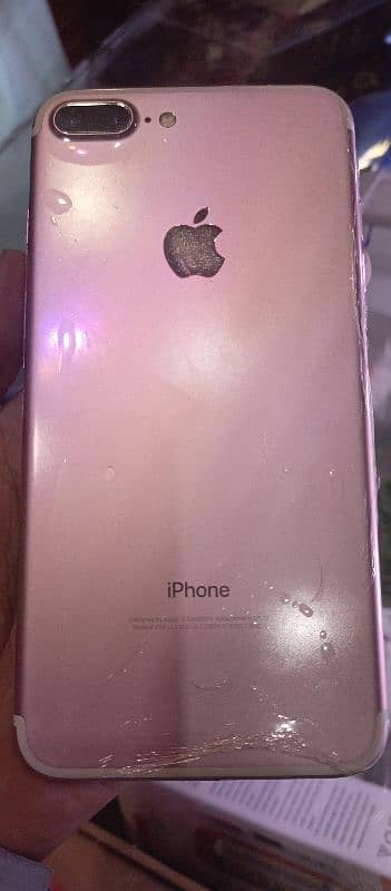 I  phone  7 plus   PTA approved 128 GB 0