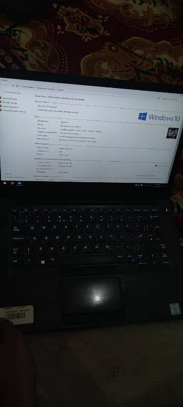 Laptop Core i5 - 8th Gen 10by10 Condition 3