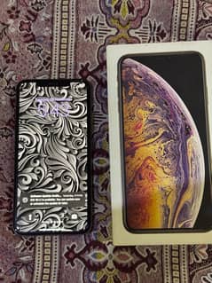 iphone xs max 64GB