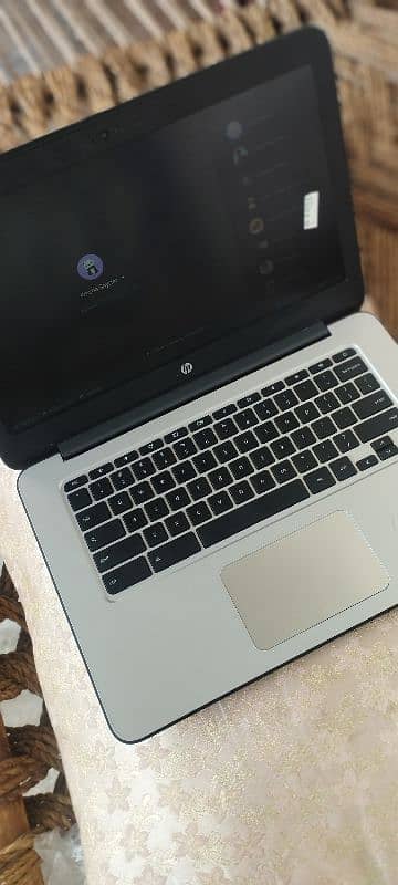 HP Chromebook 5