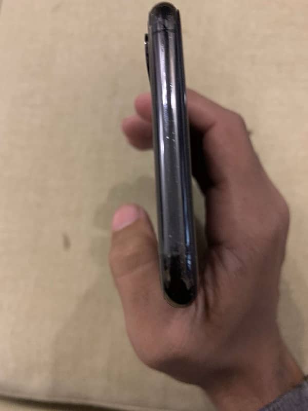 IPhone XS Max 256 gb sim glitch 6