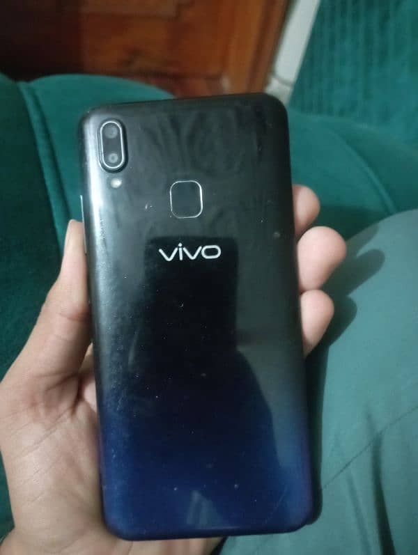 vivo y91 4/64 All ok 2