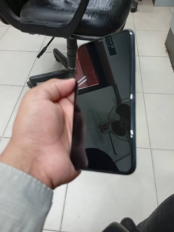 iphone 11 pro max 64gb Non Pta 10