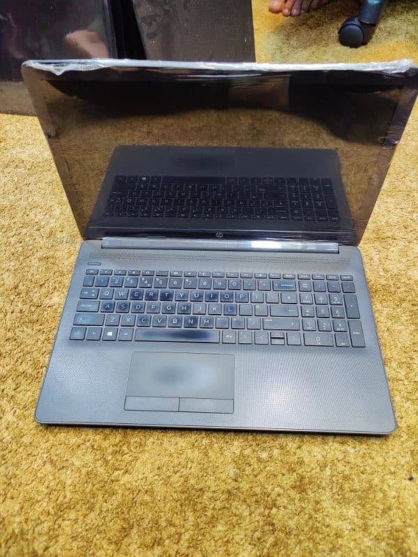 HP i5 8th 8Gb 256Gb 15" Big Display 1