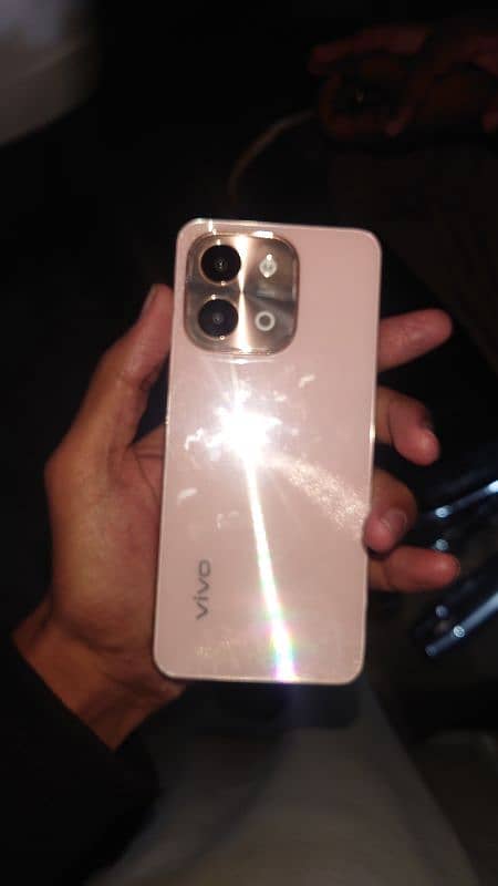 Vivo y28 2