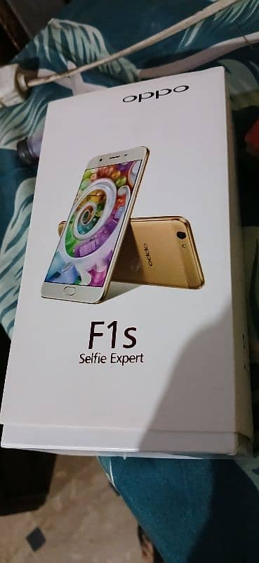 Oppo F1 s 4/64 with box 10by 10 urgent sell 3