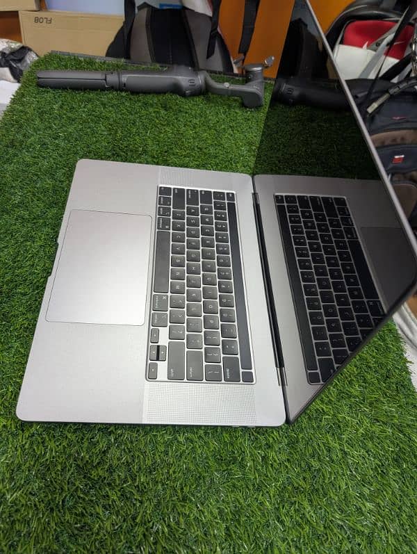 macbook pro 2019 16 inch 0