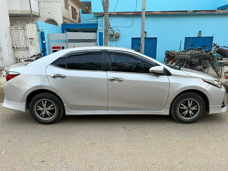 Toyota Corolla GLI 2016 10