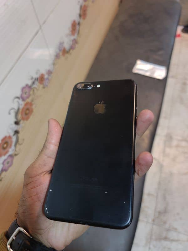 iphone 7plus 32GB non Pta jv sim working 0