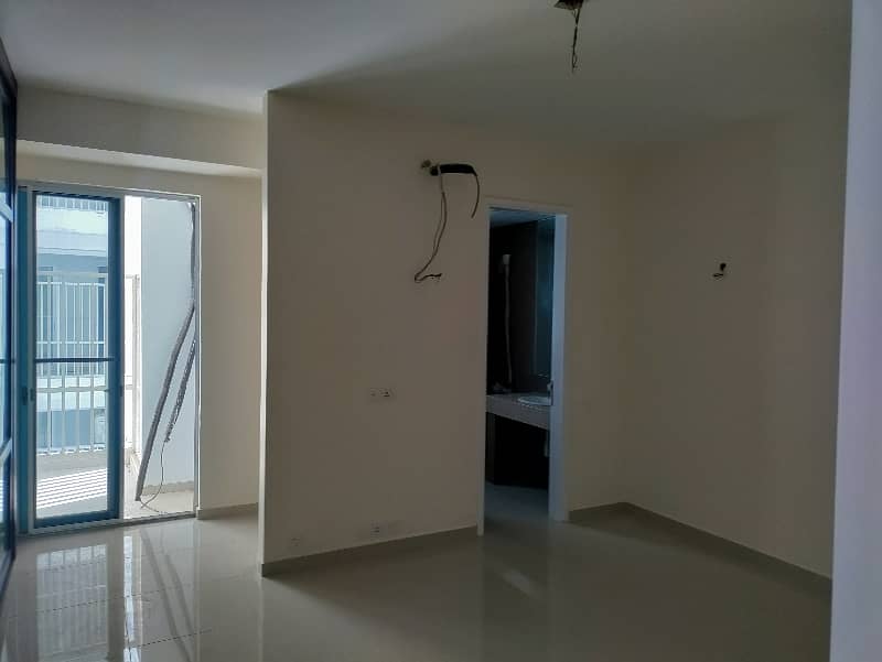 lucky one apartment for sale 15