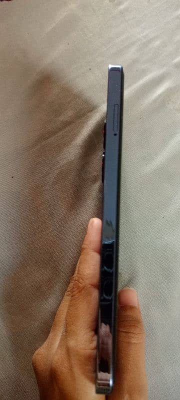 Brand tecno model other model condition used 5