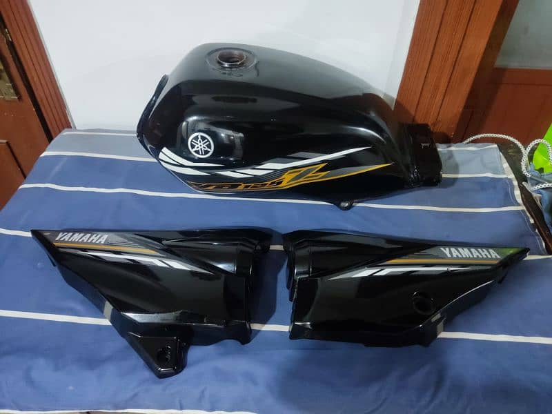 Yamaha YB-Z 2021 model Fuel tank & Taapy 0