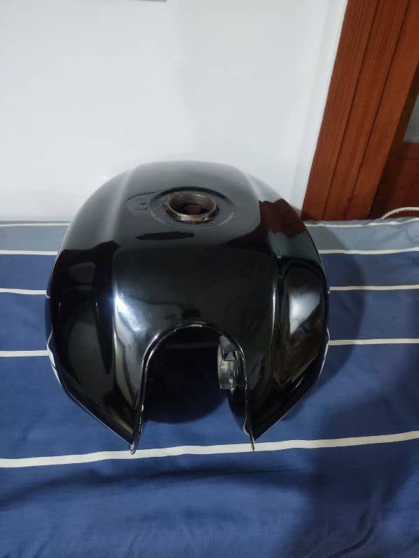 Yamaha YB-Z 2021 model Fuel tank & Taapy 5