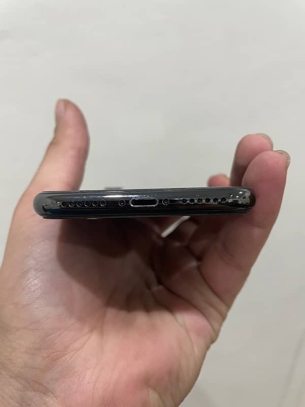 iPhone X 256 GB PTA Approved 3