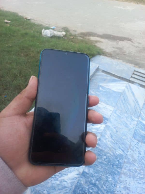 Infinix samt 6 4