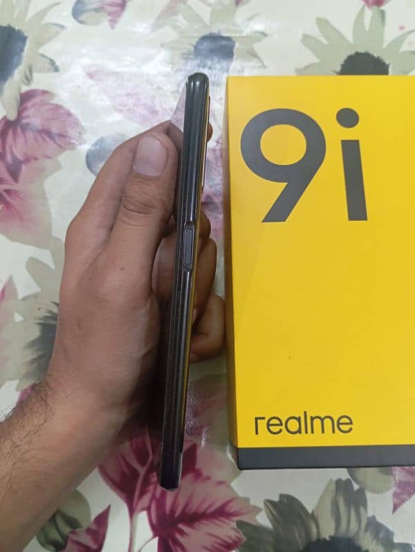 Realme 9i Lush Condition 2