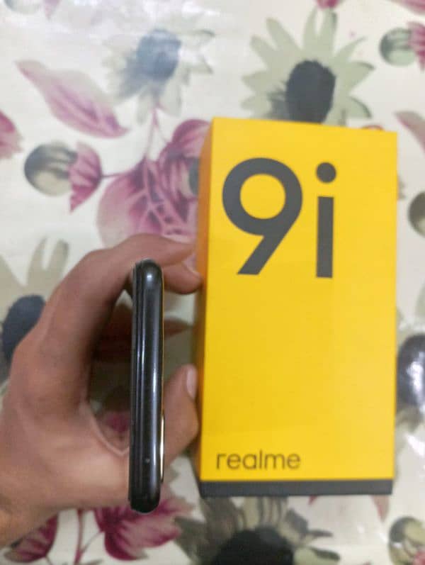 Realme 9i Lush Condition 5