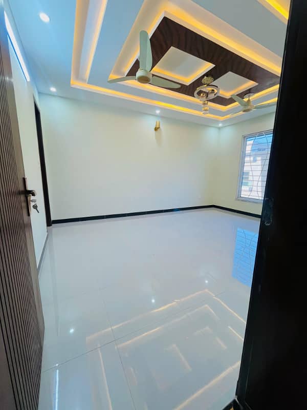 8 MARLA BRAND NEW HOUSE FOR SALE in FAISAL TOWN BLOCK A 20