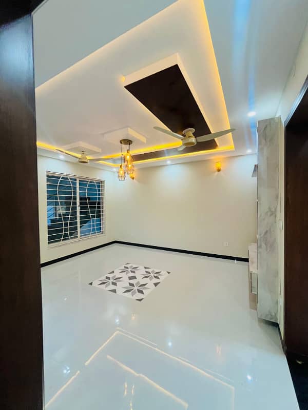 8 MARLA BRAND NEW HOUSE FOR SALE in FAISAL TOWN BLOCK A 24