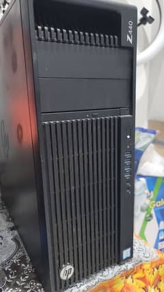 Xeon Z440 14 core 28 threads with Nvidia M5000 graphic card 8GB 256bit