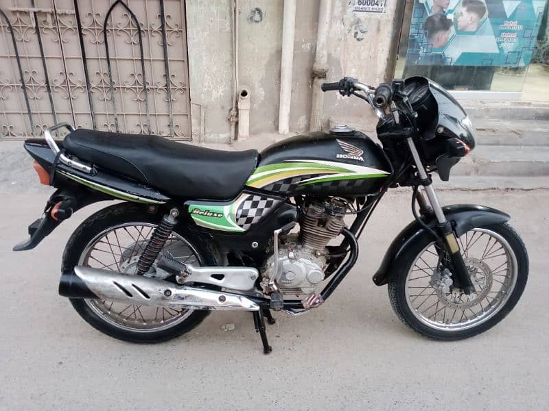 HONDA DELUXE 125CC 2015 MODEL HAYDERABAD NUMBER 5