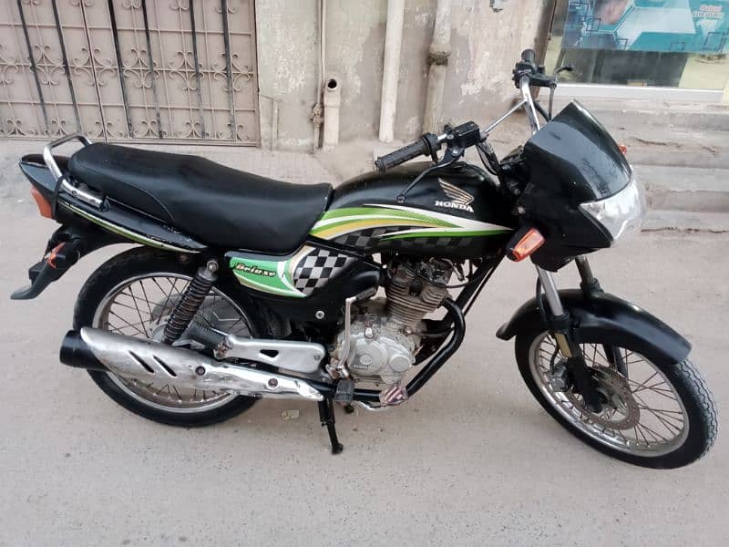 HONDA DELUXE 125CC 2015 MODEL HAYDERABAD NUMBER 19