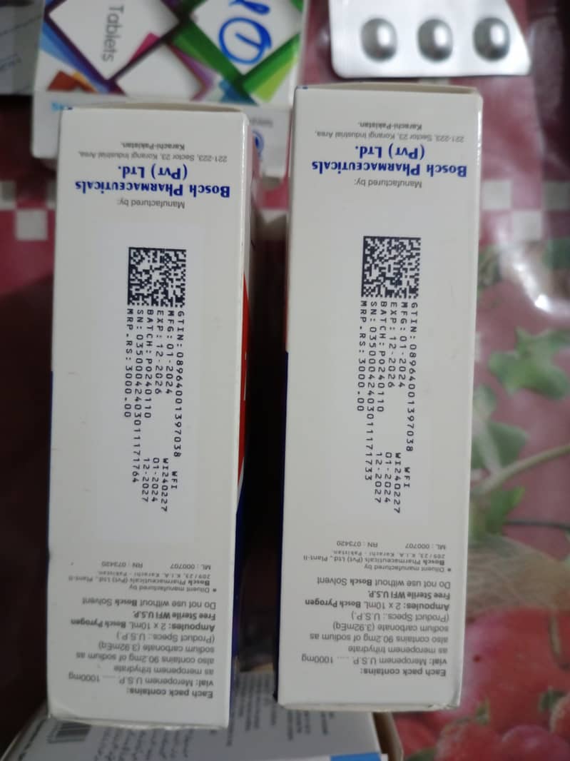 Penro and vinjec vials 0